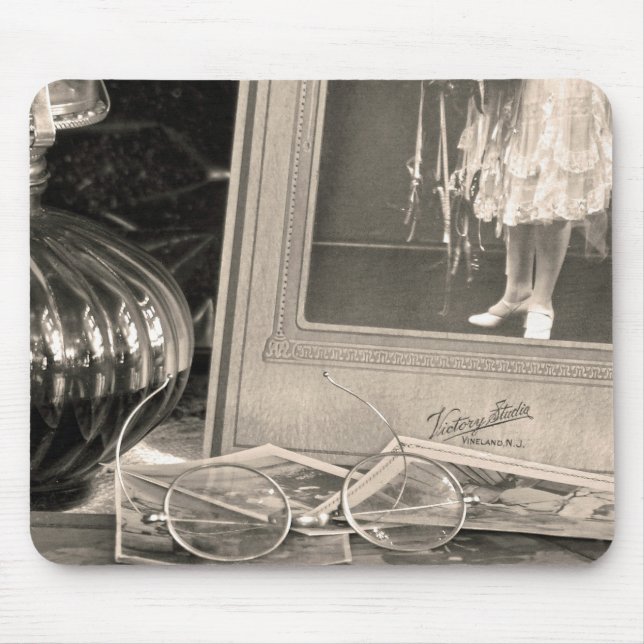 Vintage Memories Mouse Mat (Front)