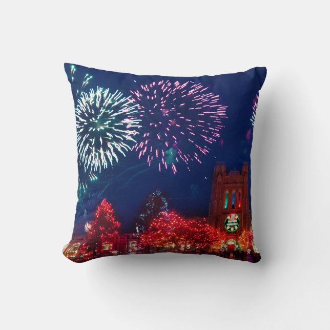 Vintage Merry Christmas Lights Pattern Festival Cushion (Front)