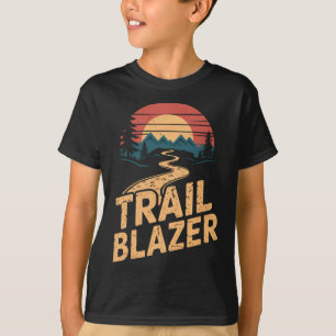 Vintage Mountain Hiker Trail Blazer Retro Hiking C T-Shirt