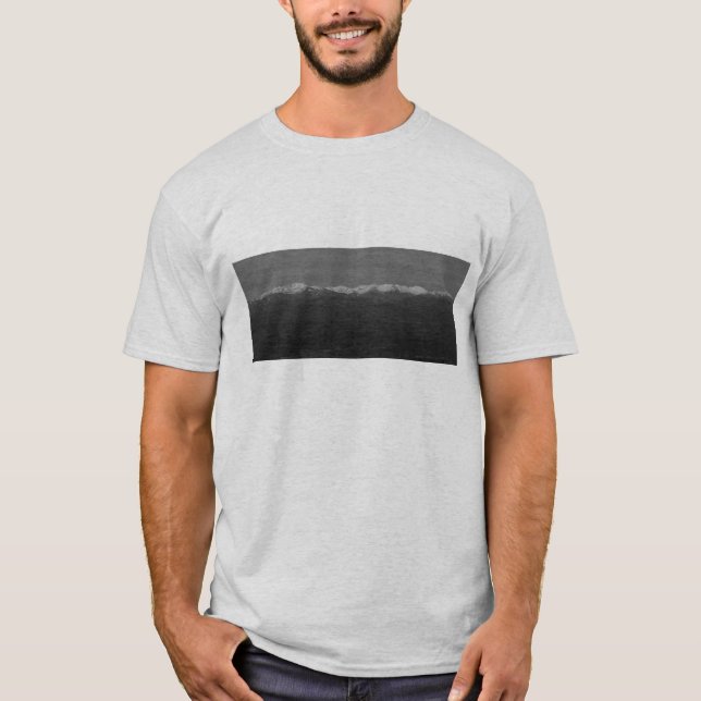 Vintage mountain — T-Shirt (Front)