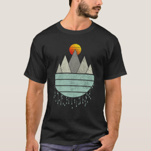 Vintage Mountains Hiking Camping Rock Climbing Cam T-Shirt
