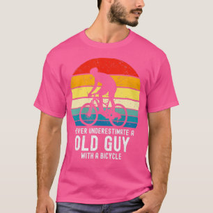 Vintage Never Underestimate an Old Guy On A Bicycl T-Shirt