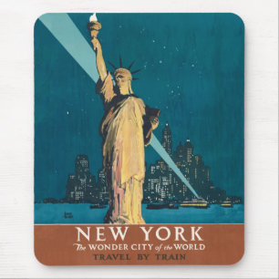 Vintage New York Wonder City Statue of Liberty Art Mouse Mat