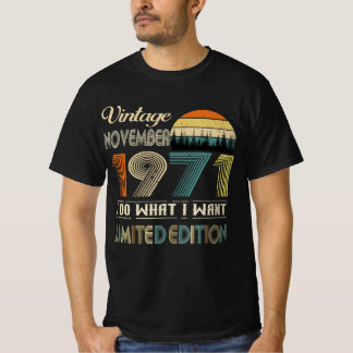 Vintage November 1971 T-Shirt Retro Style Birthday