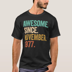Vintage November 1977 45 Years Old Boy 45th Birthd T-Shirt