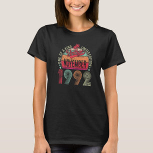 Vintage November 1992 30 Years Old 30th Birthday M T-Shirt