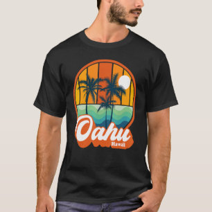 Vintage Oahu Hawaii Hawaiian Island Summer Travel  T-Shirt
