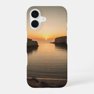 Vintage Ocean Bay at Declining Sun iPhone 16 Case