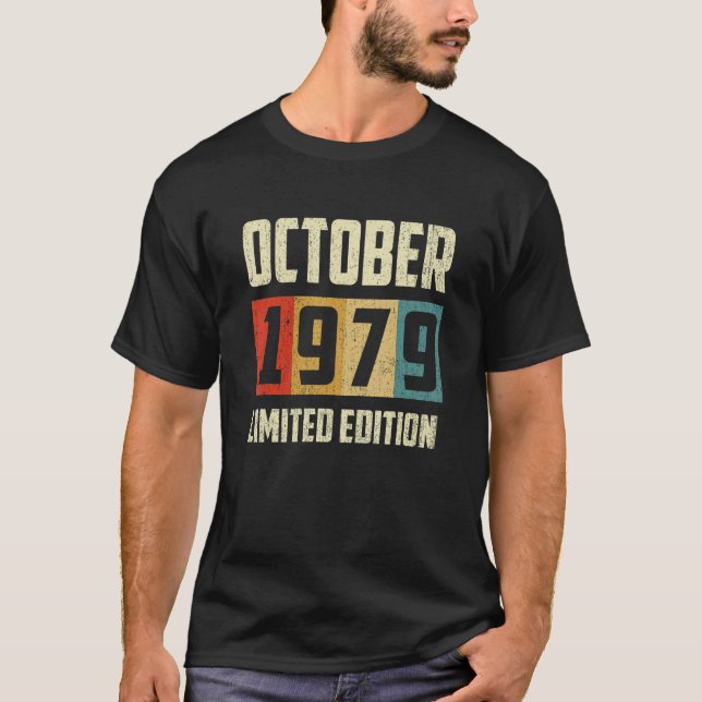Vintage October 1979  43rd Birthday Retro T-Shirt (Front)
