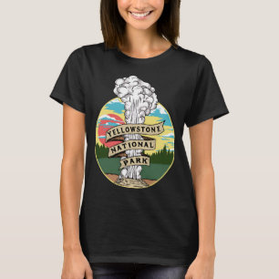 Vintage Old Faithful Yellowstone National Park Gra T-Shirt
