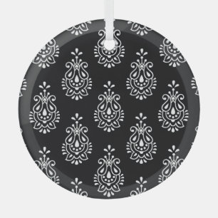 Vintage paisley, seamless elegant pattern. glass tree decoration