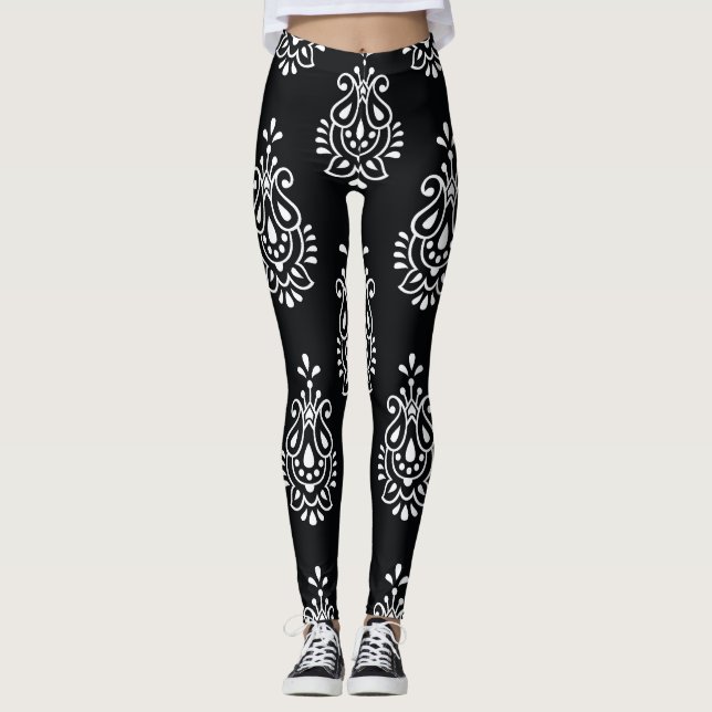 Vintage paisley, seamless elegant pattern. leggings (Front)