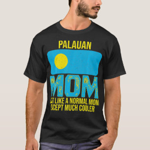 Vintage Palauan Mum Palau Flag For Mother's Day  T-Shirt