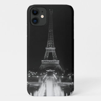 Vintage Paris Fontains Tower Eiffel night iPhone 11 Case