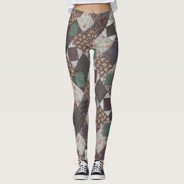 Vintage Patchwork Pattern Dark Diamond Quilt Leggings (Front)