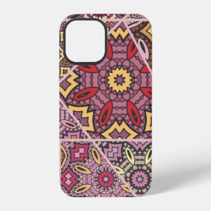 Vintage patchwork quilt pattern. Vintage decorativ iPhone 12 Case