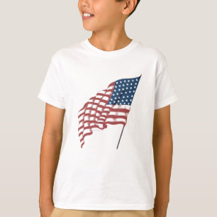 Vintage Patriotic American Flag Waving in the Wind T-Shirt