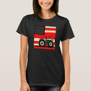 Vintage patriotic tractor on a farm American flag T-Shirt
