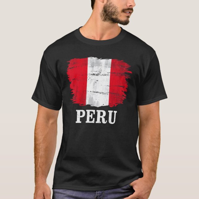 Vintage Peru Flag For Peruvian   T-Shirt (Front)