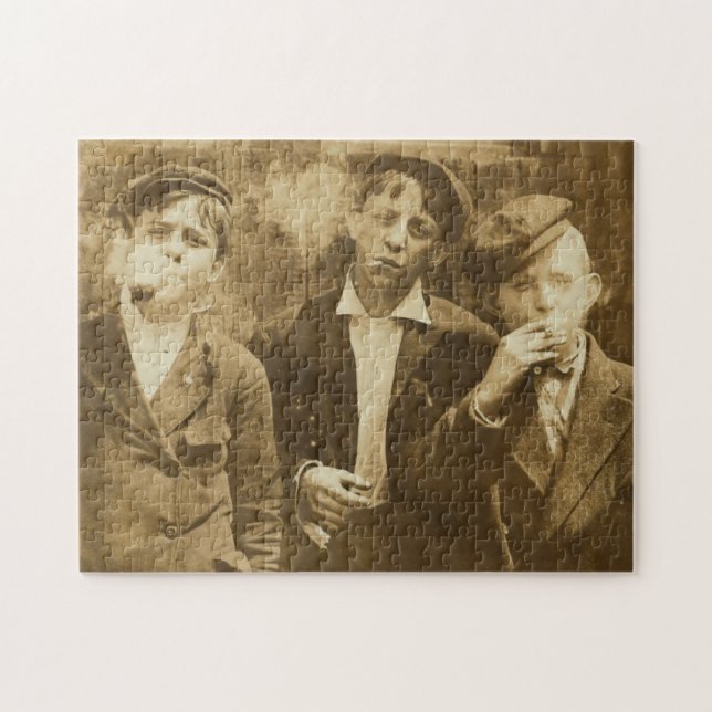 Vintage photograph of newsies smoking cigars jigsaw puzzle (Horizontal)