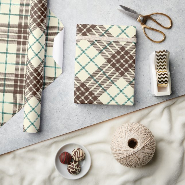 Vintage Plaid Wrapping Paper (Crafts)
