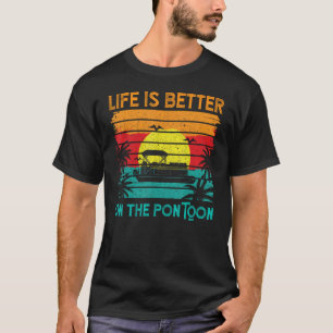 Vintage Pontoon Boat Captain On The Pontoon T-Shirt