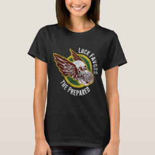 Vintage Prepper Survivalist Bushcrafting And Survi T-Shirt