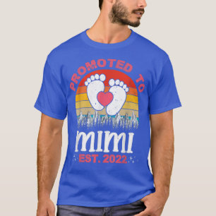 Vintage Promoted To Mimi Est 2022 New Grandma Moth T-Shirt