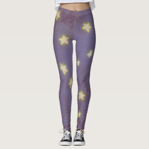 Vintage Purple Background with Gleaming Stars Leggings