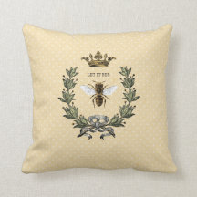 Vintage Queen Bee Crown and Wreath 2