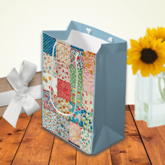 Vintage Quilt Pattern Gift Bag