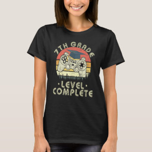 Vintage Retro 7th Grade Level Complete Gamer 2021 T-Shirt