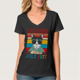 Vintage Retro Awesome Since July 1977 Cute Cat 45t T-Shirt