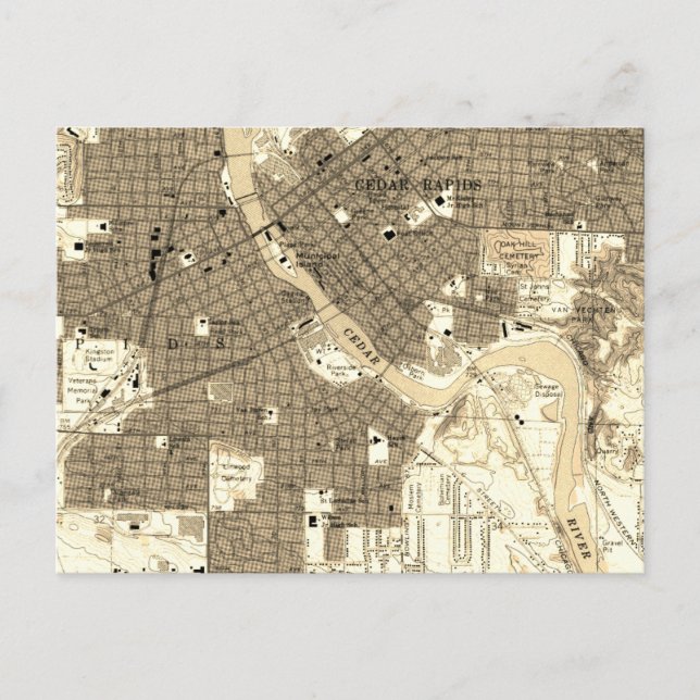 Vintage Retro Cedar Rapids Iowa Postcard (Front)