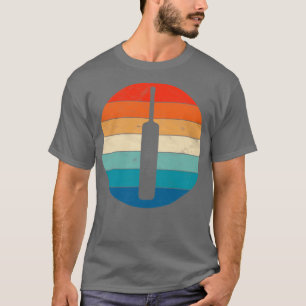 Vintage Retro Cricket Bat  T-Shirt