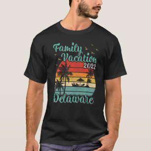Vintage Retro Family Vacation 2022 Delaware Beach T-Shirt