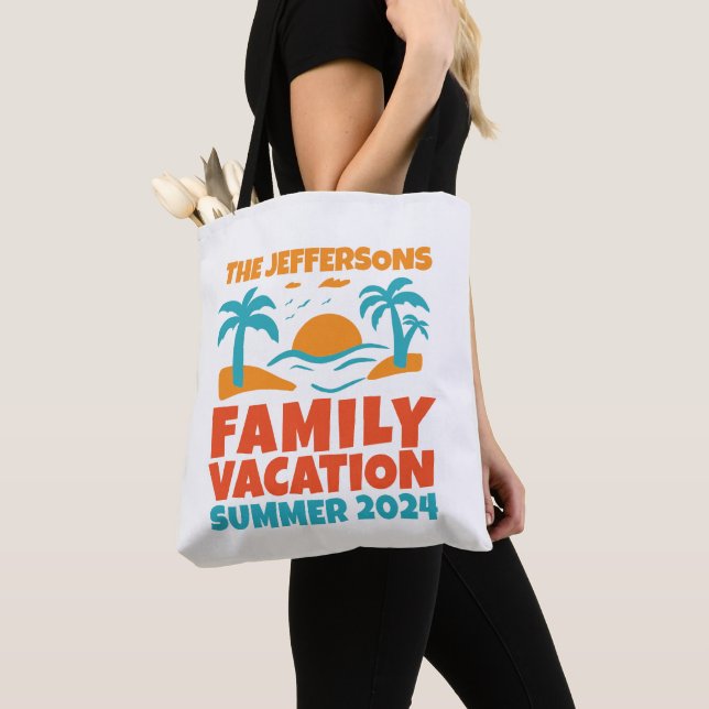 Vintage Retro Family Vacation Beach Holiday Tote Bag (Close Up)
