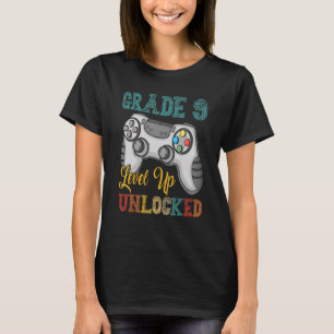 Vintage Retro Grade 9 Level Up Unlocked Game Contr T-Shirt