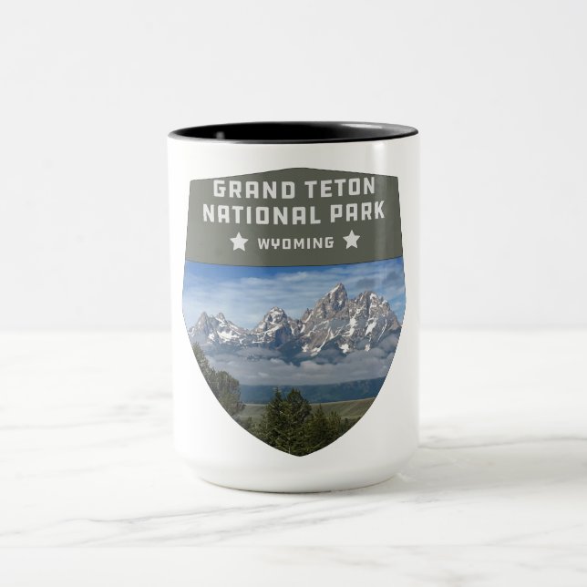vintage retro Grand Teton National Park Mug (Center)