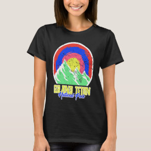 Vintage Retro Grand Teton National Park Vacation T-Shirt