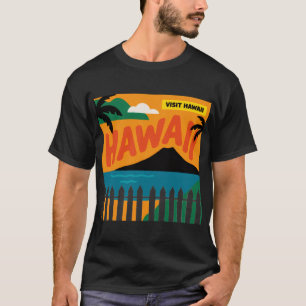 Vintage Retro Hawaiian Islands Travel Illustration T-Shirt