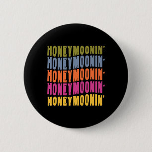 Vintage Retro Honeymoonin Bride Groom Honeymoon Va 6 Cm Round Badge