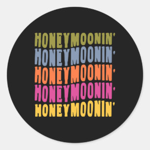 Vintage Retro Honeymoonin Bride Groom Honeymoon Va Classic Round Sticker