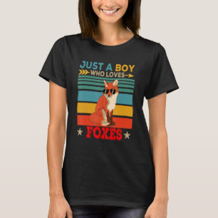 Vintage Retro Just A Boy Who Loves Foxes Cute Sung T-Shirt