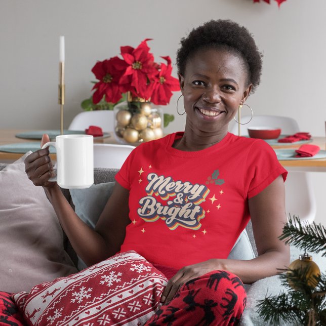 Vintage Retro Merry & Bright Christmas T-Shirt (Creator Uploaded)