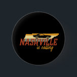 Vintage Retro Nashville Tennessee USA City Map 6 Cm Round Badge<br><div class="desc">Vintage and retro style Nashville Tennessee city merchandise for those living in this town, TN native, proud citizen and resident of this special place called home. Cool merchandise with seventies vibe. Perfect souvenir for tourist on vacation, travelling in the US. Great gift for those born in United States of America,...</div>