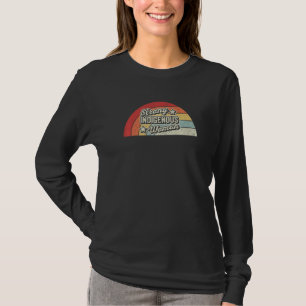 Vintage Retro Native American Strong Indigenous Wo T-Shirt