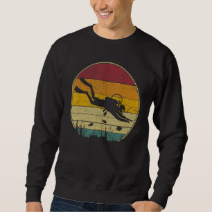 Vintage Retro Ocean Scuba Diver   Scuba Diving Sweatshirt