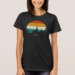 Vintage Retro Style England City skyline cityscape T-Shirt