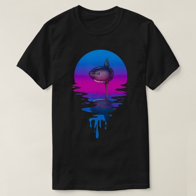 Vintage Retro Sunset Sunfish  T-Shirt (Design Front)